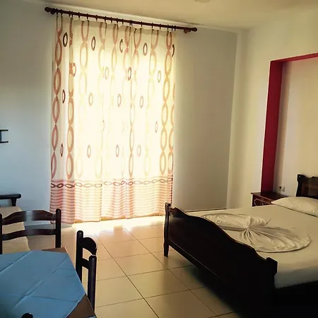 Vila Klejdi Ksamil